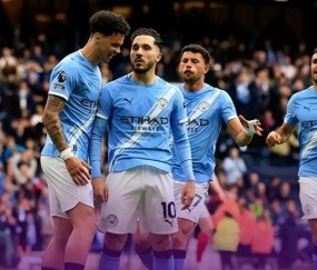 足坛激战夜！曼城超越阿森纳，拜仁进决赛，马竞爆冷输球