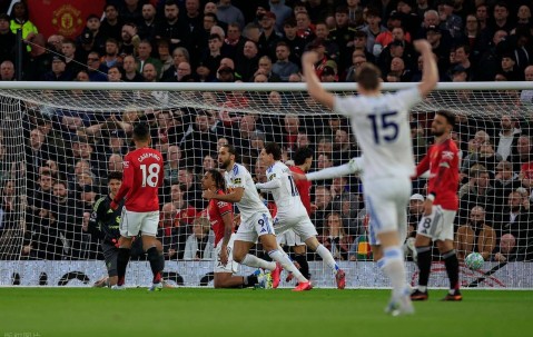 英超联赛：曼联惜败利兹联的原因，小说都不敢这么写