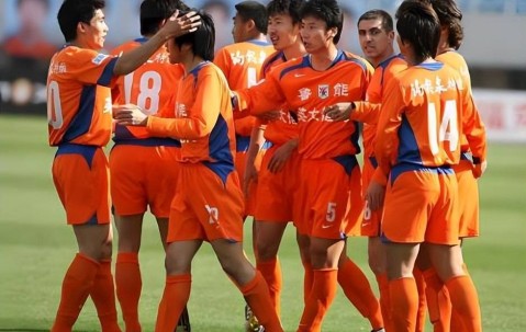 德甲MVP前腰确定2026年中超6月份夏窗，将跟鲁能正式签约，值得期待