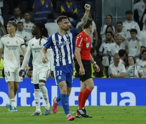 （外代二线）足球——西甲联赛：皇马胜阿拉维斯